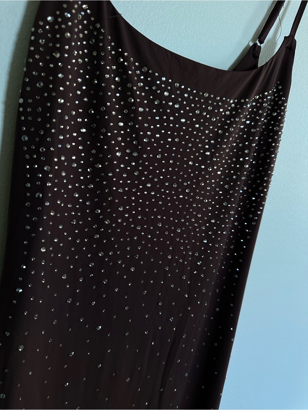 SKIMS Swarovski dress in Cocoa - Picture 4 of 9